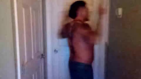 huidos2006 online show from February 3, 8:51 am