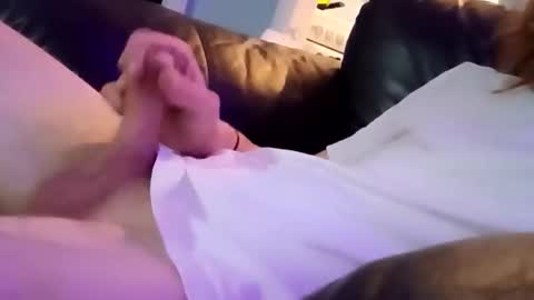 hummis9 online show from January 9, 1:50 pm