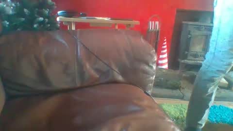 hung69foryou online show from December 19, 1:51 pm