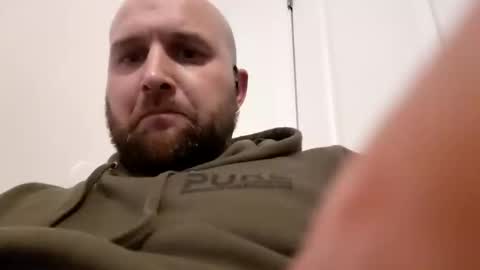 hungbig871224 online show from February 22, 1:58 pm