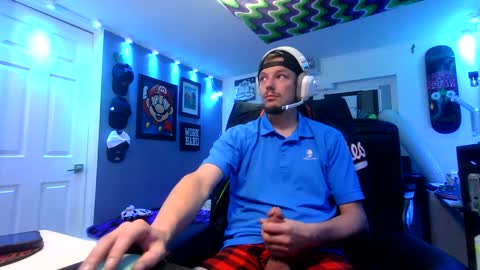 hungtxcock92 online show from October 11, 1:05 pm