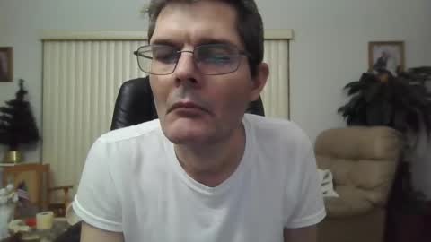 hunkmasclefad458 online show from December 21, 2:52 am