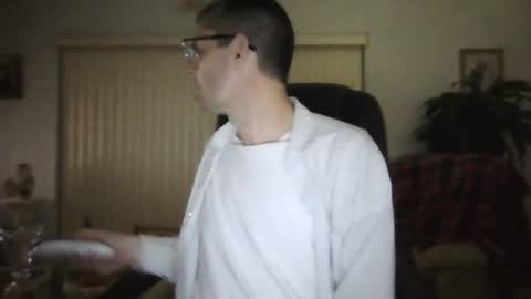 hunkmasclefad458 online show from August 2, 3:08 am