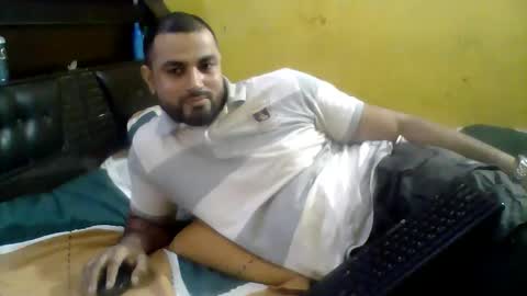 hunkster102 online show from September 8, 3:11 pm