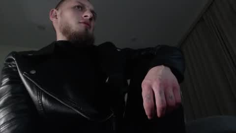  I AM NOT A DIRECTOR I AM THE BOSS            KINGDADDYSIRSTR8ALPHAMASTER online show from March 4, 6:39 pm