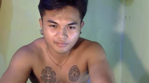 Snapshot of hunkyzeus chatting on October 23, 4:30 pm hunkyzeus online show from October 23, 4:30 pm