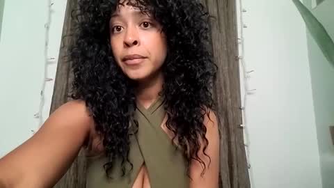 Goddess Hunyy online show from December 10, 9:43 pm