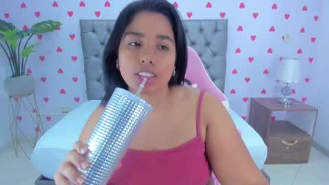 H U R R E M online show from February 28, 7:15 am