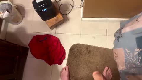 husbandandwife2011 online show from March 11, 7:47 pm