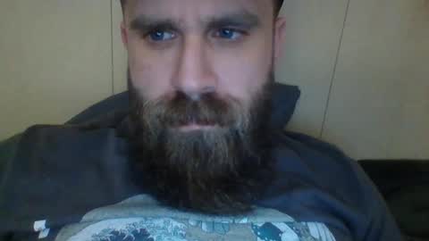 huskygengar22 online show from June 15, 7:11 am