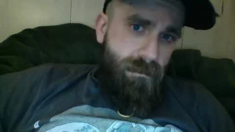 huskygengar22 online show from June 26, 3:45 am