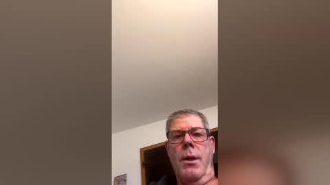 hwjakobs1957 online show from February 23, 7:43 am