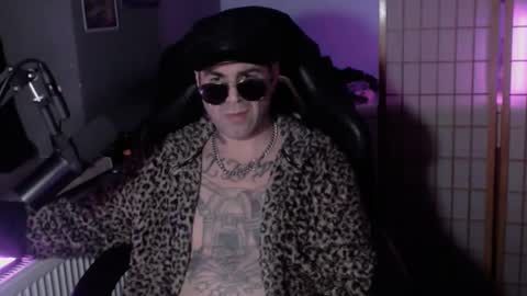 Mistress Magenta online show from January 20, 7:47 am