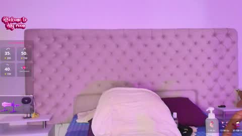 Snapshot of hyun_malee chatting on October 6, 11:00 pm K Brandon online show from October 6, 11:00 pm