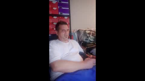 i124nakwitu online show from April 2, 7:05 am