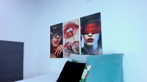 The Dolls online show from November 18, 7:28 pm