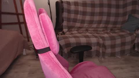 elisabeth online show from October 9, 11:37 am