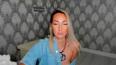 Blake online show from January 12, 7:54 pm