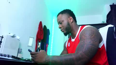 Mr H Independent model online show from October 2, 3:16 am