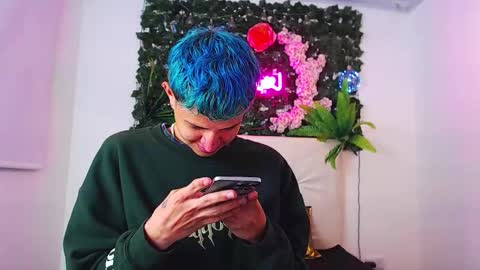 Snapshot of iam_lukas__ chatting on October 14, 3:09 am iam_lukas__ online show from October 14, 3:09 am