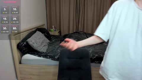 Cassie  STREAMS HERE EVERYDAY online show from September 28, 6:17 pm