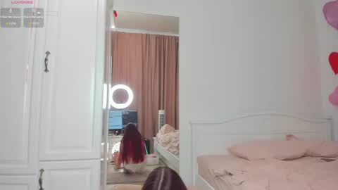 Cassie  STREAMS HERE EVERYDAY online show from June 17, 5:23 am