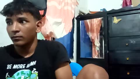 iammaximo online show from March 12, 4:02 pm