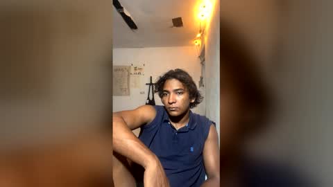 iammaximo online show from June 10, 4:45 am