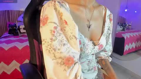 Nayuta online show from December 5, 3:39 am