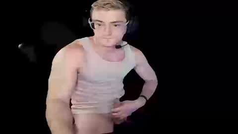 iamtommyparker online show from September 27, 7:55 pm