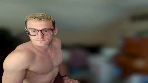 iamtommyparker online show from September 18, 6:12 pm