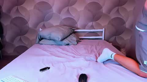 Ian Flor online show from December 1, 12:14 pm