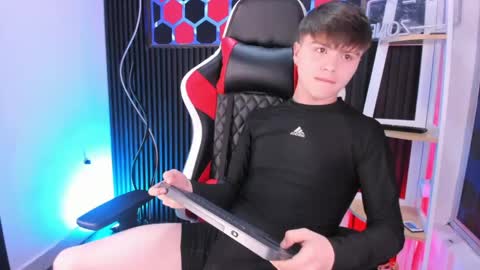 Ian  online show from April 26, 1:42 pm