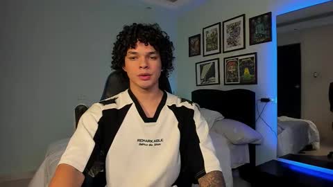 Andres online show from March 13, 2:15 am