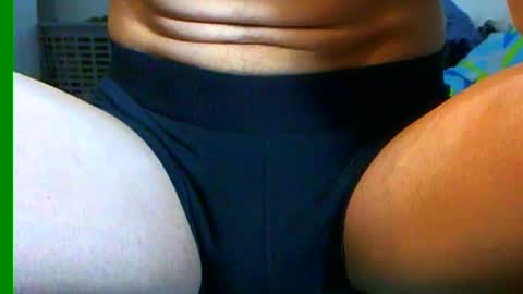 Snapshot of ian_zaenzz chatting on January 21, 2:11 am Samuel igsamuelnoguera 1333 online show from January 21, 2:11 am
