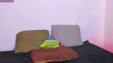 Ian Lark online show from April 16, 8:09 pm