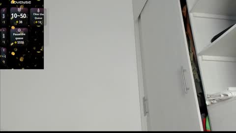 Ian Machado online show from February 11, 5:16 am