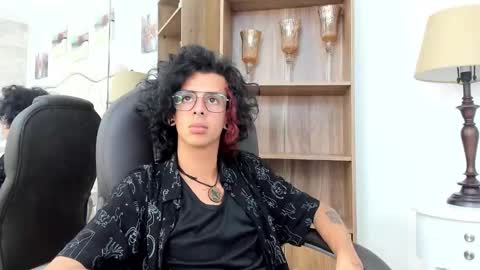 ibratxandy online show from March 2, 7:31 pm