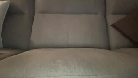 ic987 online show from January 10, 5:07 pm