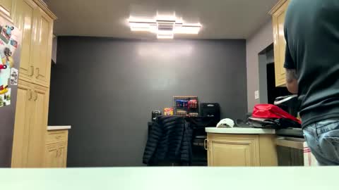 icanmakeyousquirt69 online show from March 28, 5:31 am