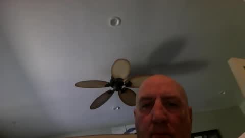 icumming online show from June 7, 2:22 pm