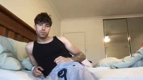 icyninesix online show from March 6, 2:19 am