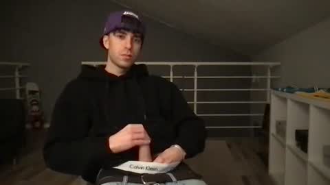 icyninesix online show from January 29, 2:09 am