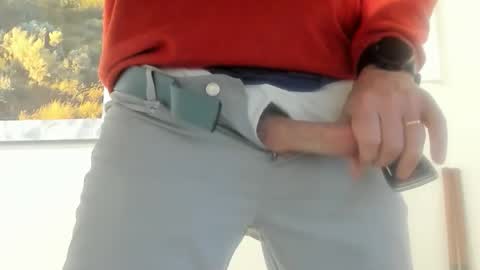 idfunguy2023 online show from March 3, 12:39 am