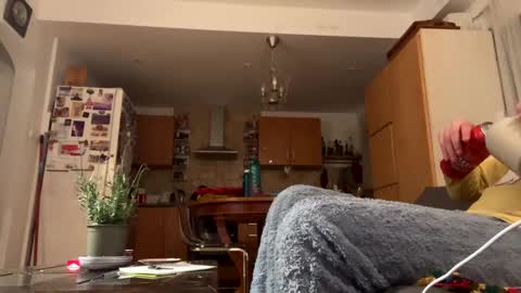 idkwhattowatch online show from February 2, 9:02 pm