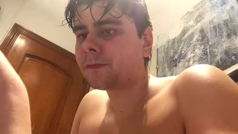 idkwhattowatch online show from September 14, 6:42 pm