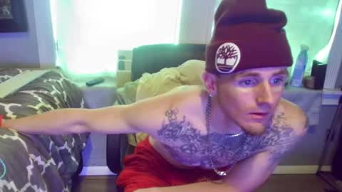 Snapshot of igetherwetter chatting on December 31, 2:47 pm Amiri Roue online show from December 31, 2:47 pm