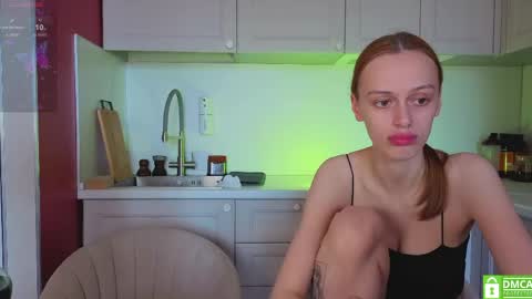 Julia and Mira online show from May 8, 11:38 am