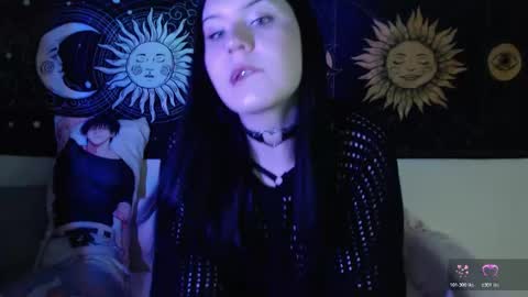 Vella online show from March 7, 7:36 pm