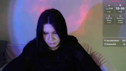 Vella online show from October 27, 8:09 pm